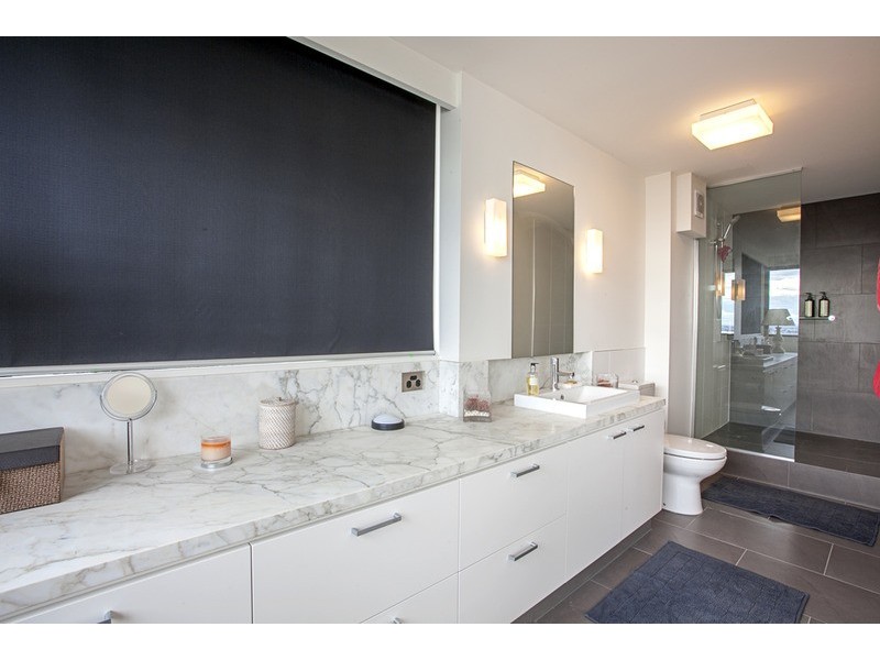 122/333 Beaconsfield Parade, St Kilda West VIC 3182