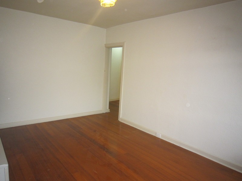 18/11 Burnett Street, St Kilda VIC 3182