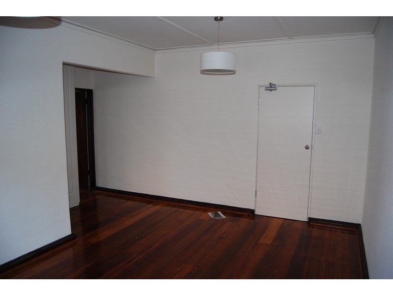 11/3 Cowderoy Street, St Kilda VIC 3182