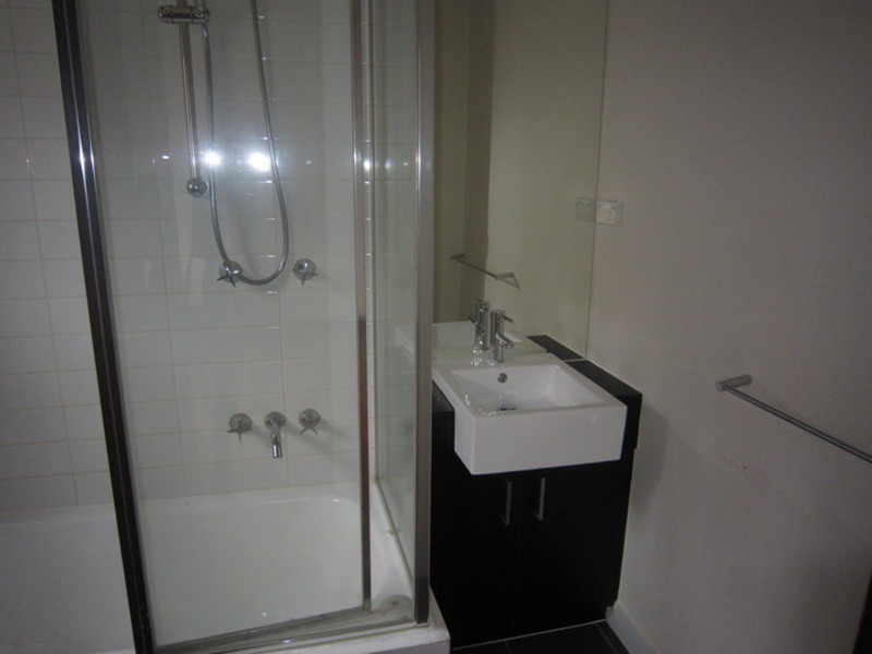 11/3 Cowderoy Street, St Kilda VIC 3182