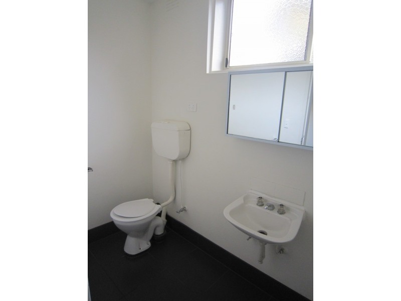 2/51 Westbury Street, St Kilda East VIC 3183