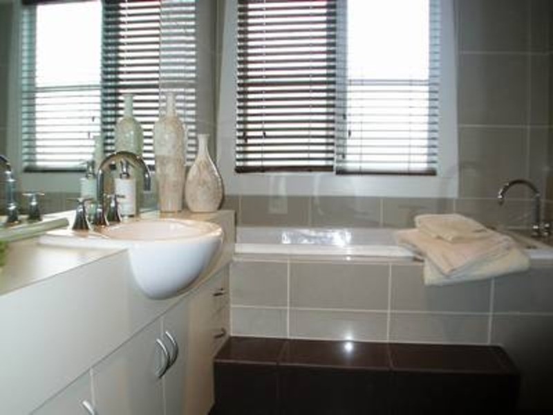 15 Vautier Street, Elwood VIC 3184