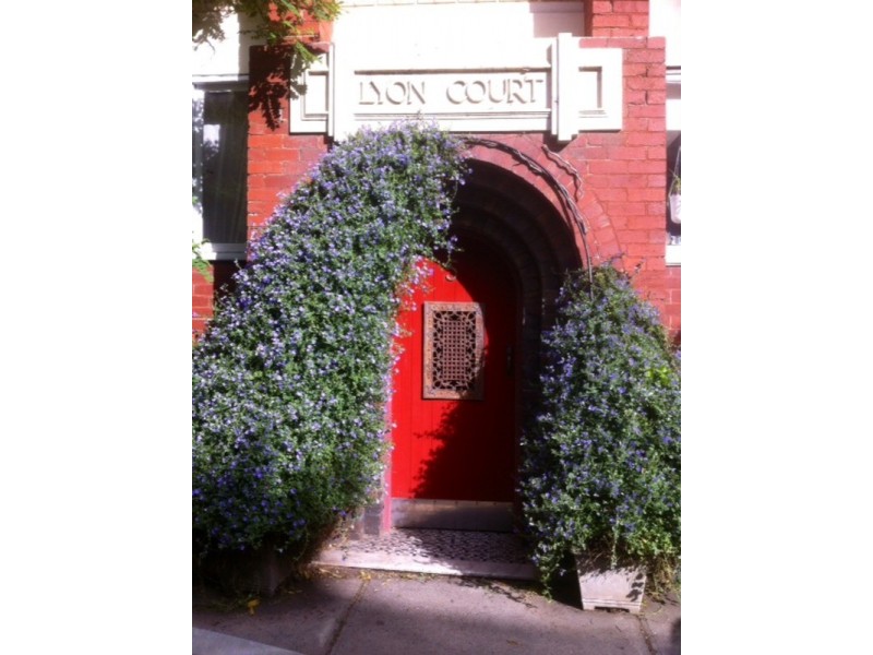 3/5 Jackson Street, St Kilda VIC 3182