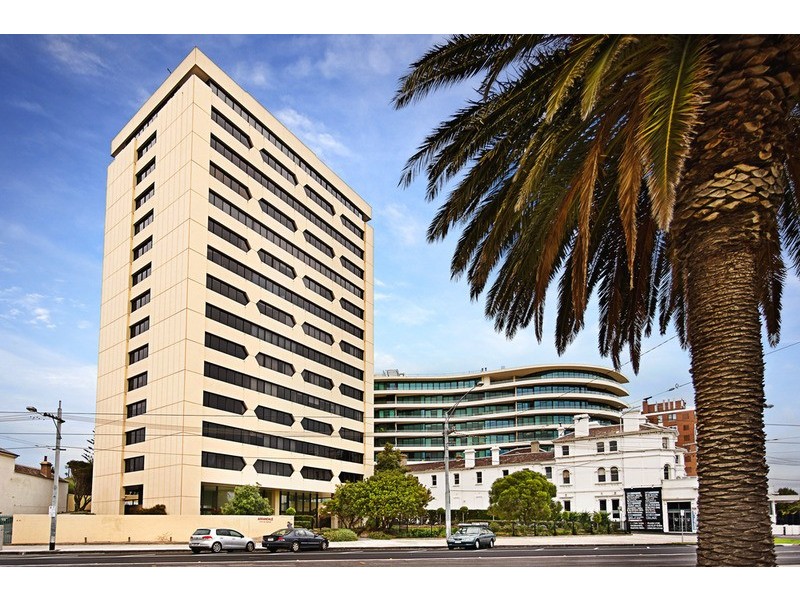 33/8-10 The Esplanade, St Kilda VIC 3182