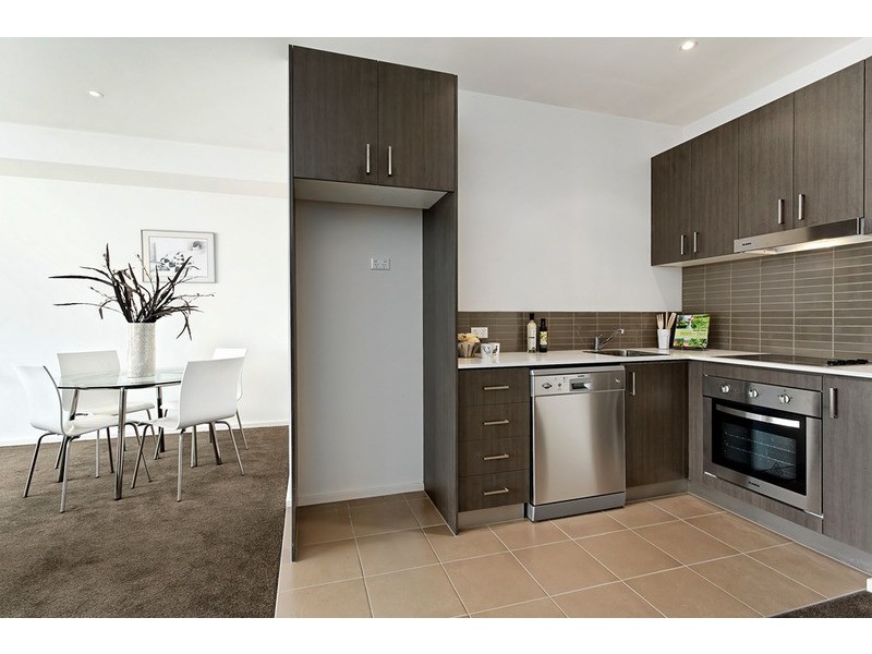 14/5 Lewisham  Road, Windsor VIC 3181