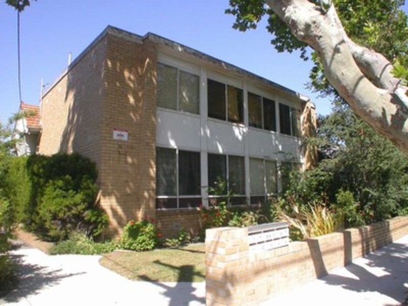 3/96 Tennyson Street, Elwood VIC 3184