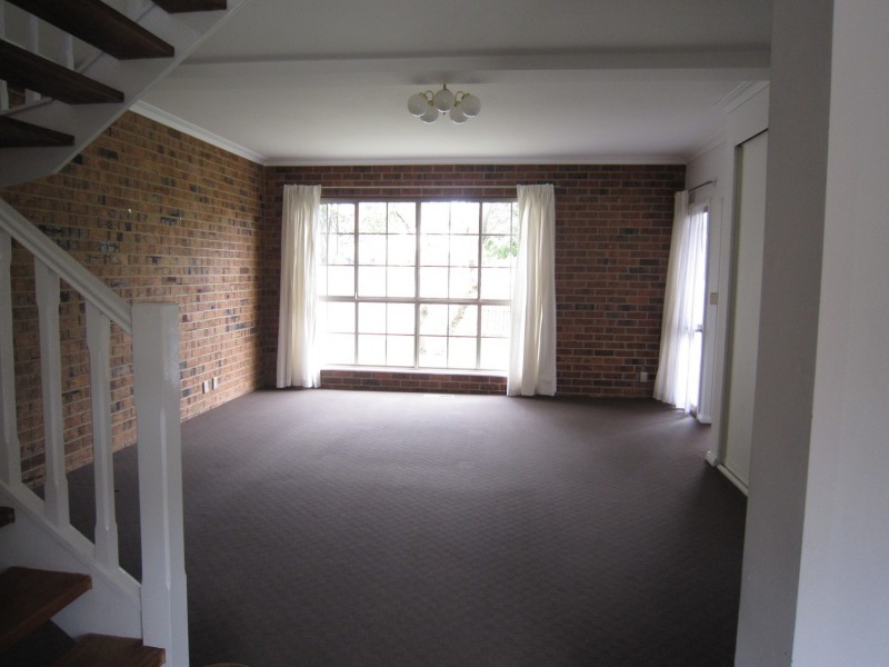 1/32 Nepean Avenue, Hampton East VIC 3188