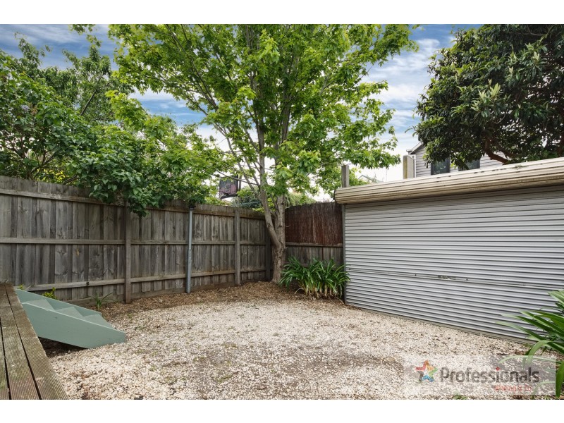 9 Marlborough Street, St Kilda East VIC 3183