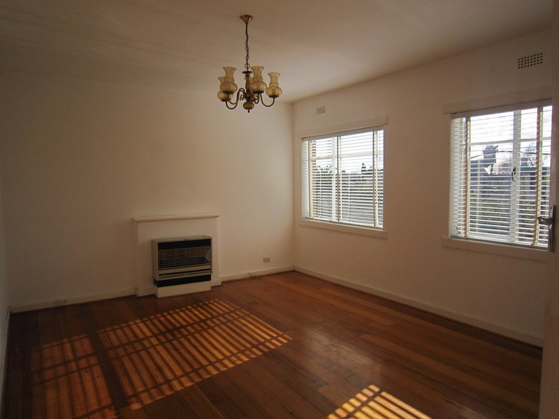 21/11 Burnett Street, St Kilda VIC 3182