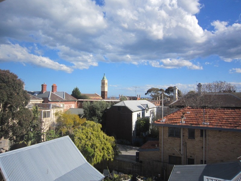 21/11 Burnett Street, St Kilda VIC 3182