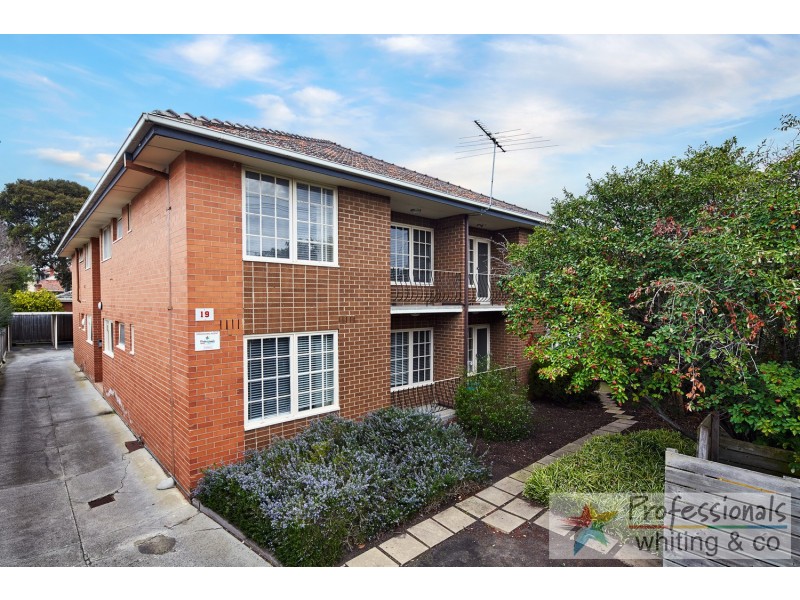2/19 Field Street, Caulfield South VIC 3162