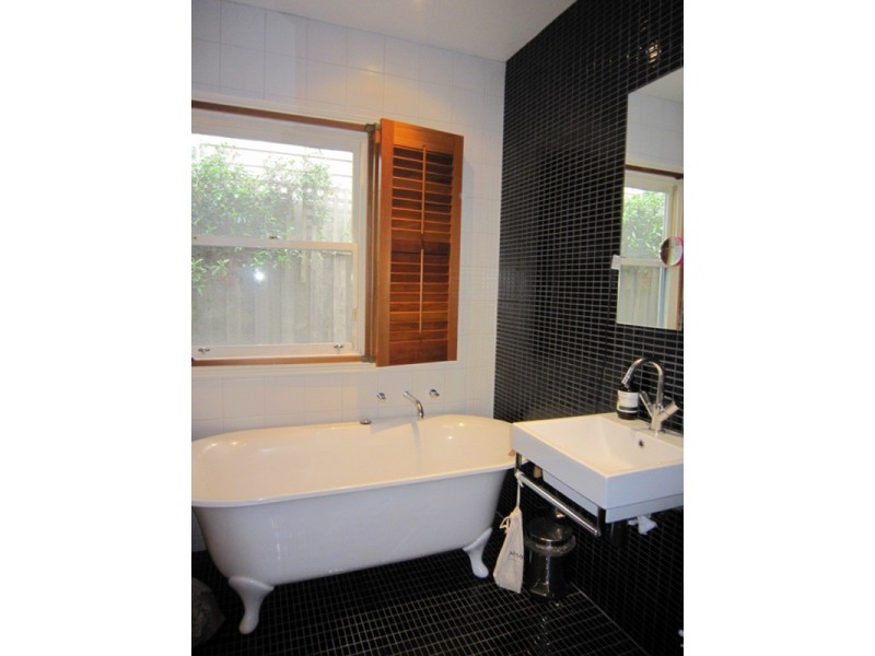 5 Cowper Street, St Kilda VIC 3182