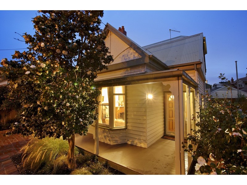 102 Beach Road, Sandringham VIC 3191