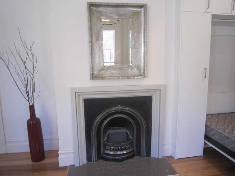 1/5 Lewisham Road, Windsor VIC 3181
