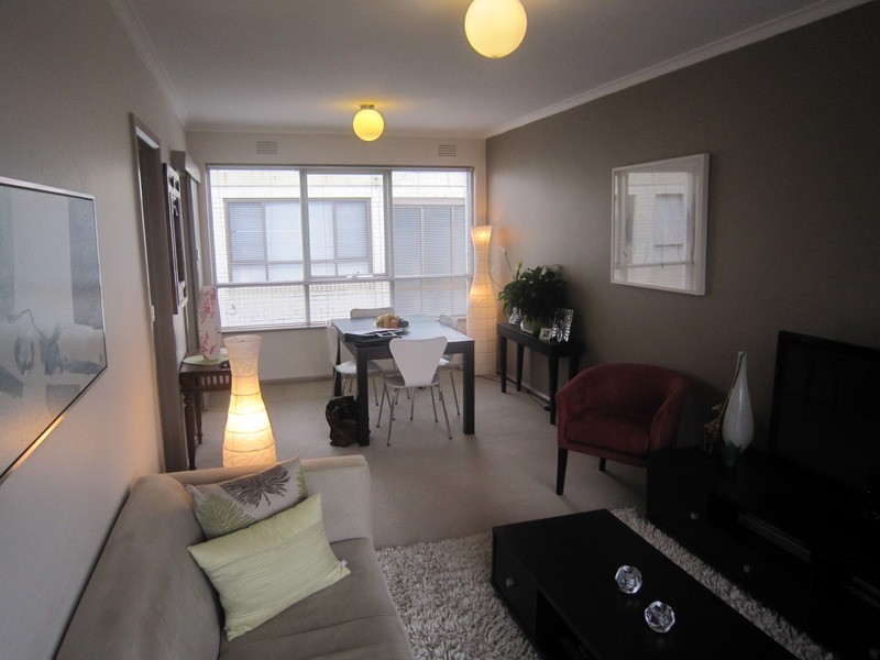 6/106 Westbury  Street, St Kilda VIC 3182
