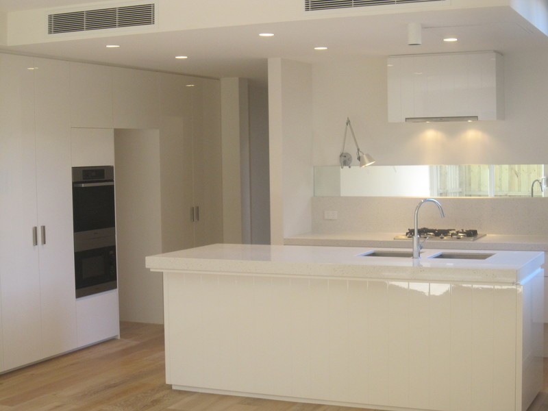 3/113-115 Tennyson Street, Elwood VIC 3184