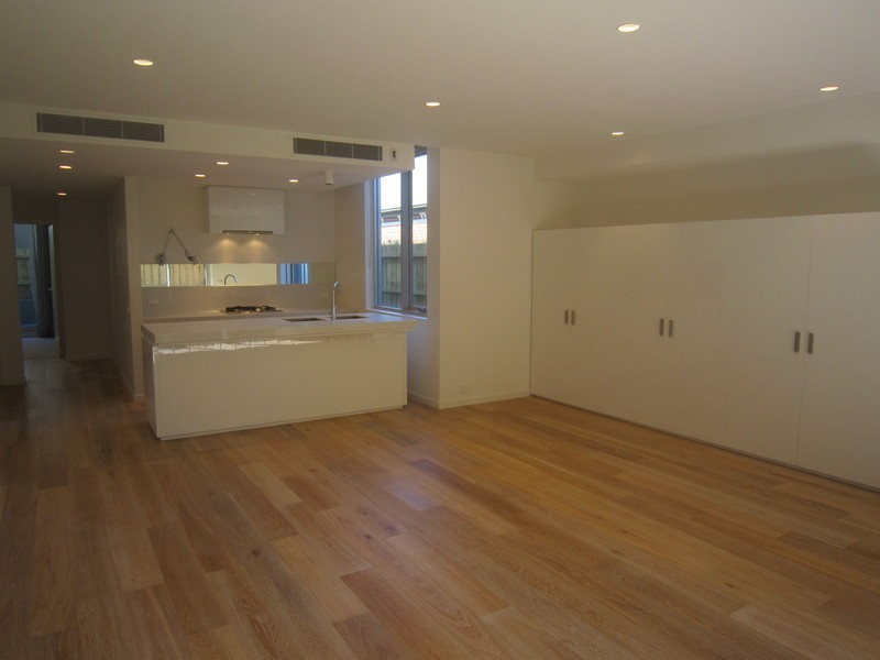 3/113-115 Tennyson Street, Elwood VIC 3184