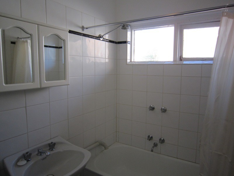 8/86 Park Street, St Kilda West VIC 3182