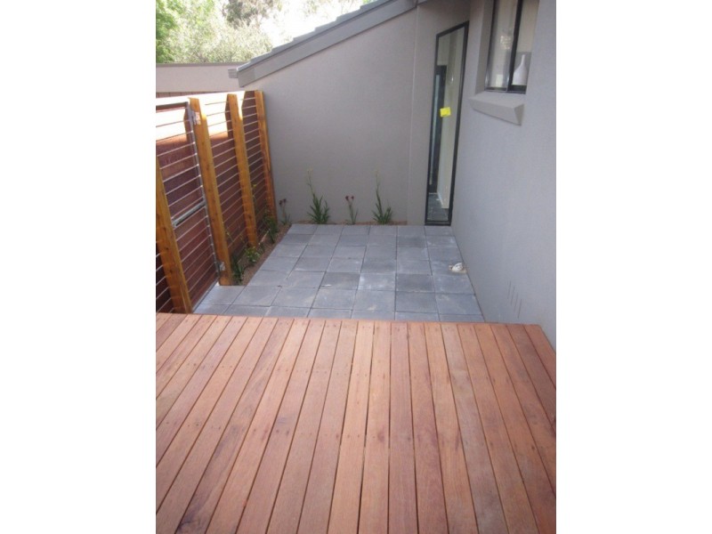 1/21 Green Street, Ivanhoe VIC 3079