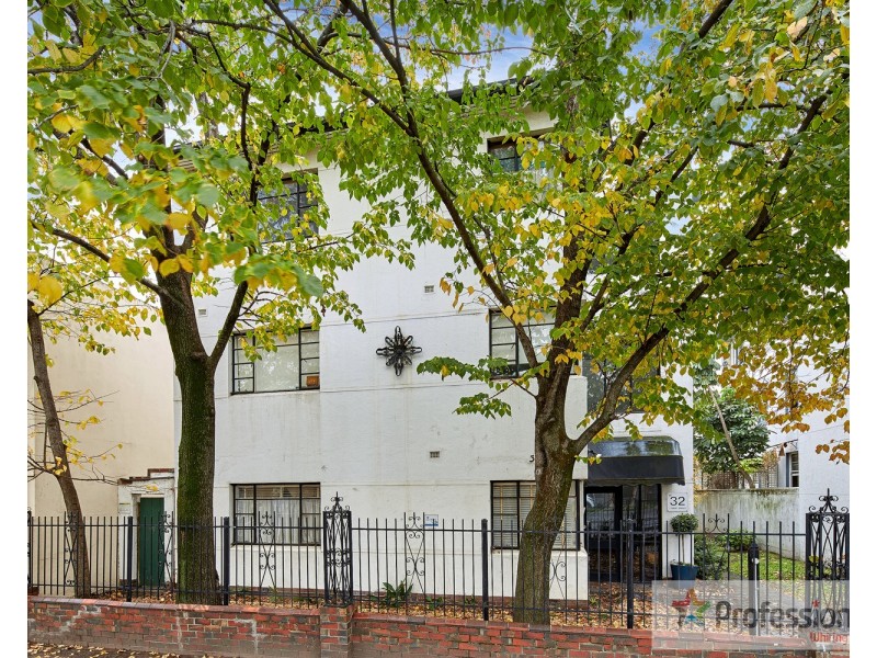 3/32 Fitzroy Street, St Kilda VIC 3182