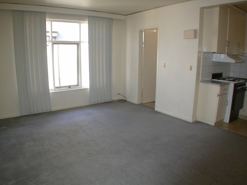 21/82 Grey  Street, St Kilda VIC 3182