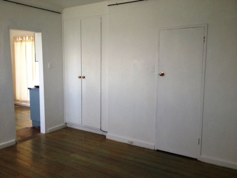 19/11 Marine Parade, St Kilda VIC 3182