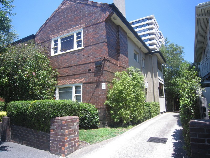 10/75 Park Street, St Kilda West VIC 3182