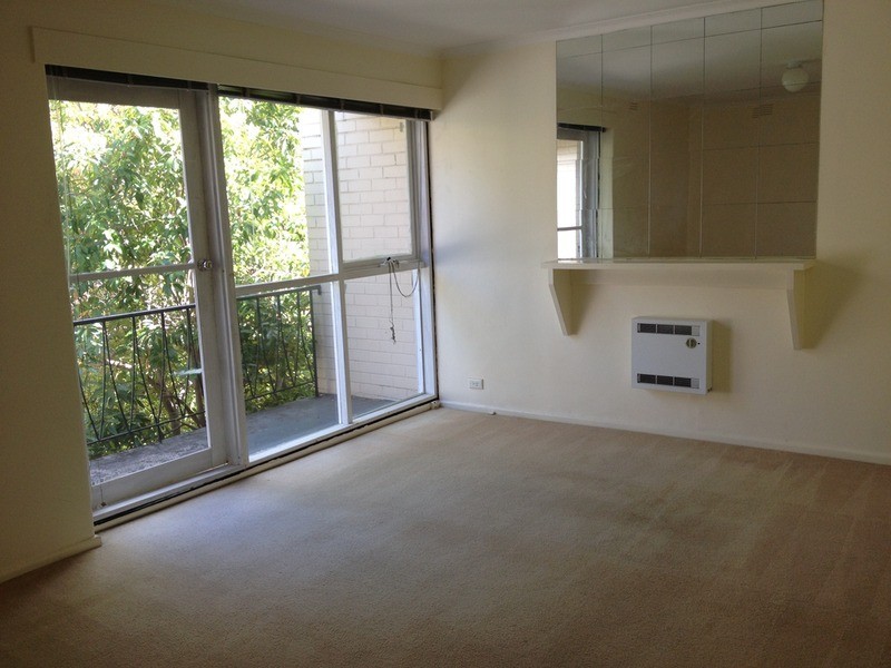 9/2 Douglas Street, Toorak VIC 3142