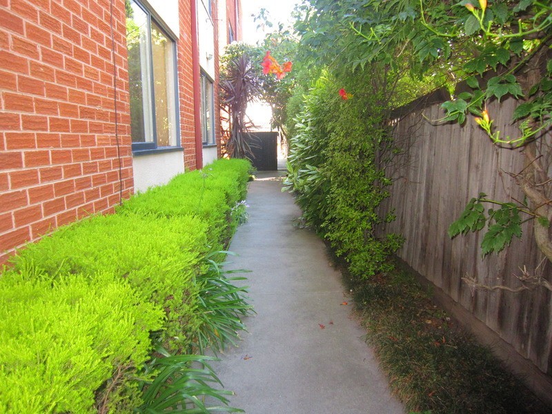 8/43 Milton Street, Elwood VIC 3184