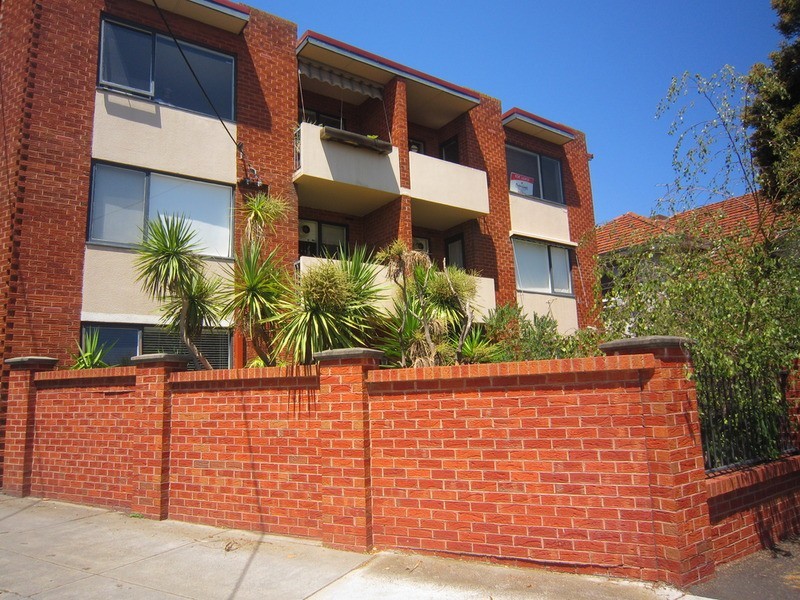 8/43 Milton Street, Elwood VIC 3184