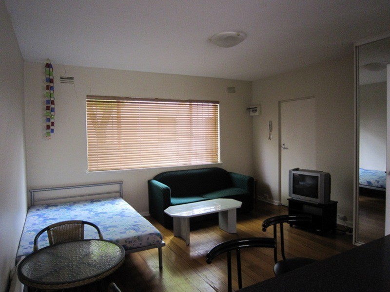 3/5 Burnett Street, St Kilda VIC 3182