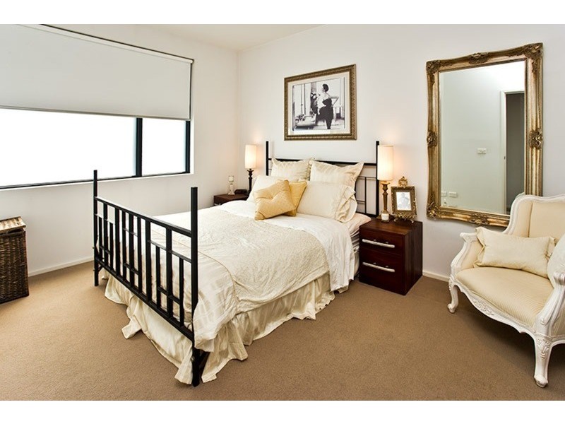 203/348 Beaconsfield Parade, St Kilda VIC 3182