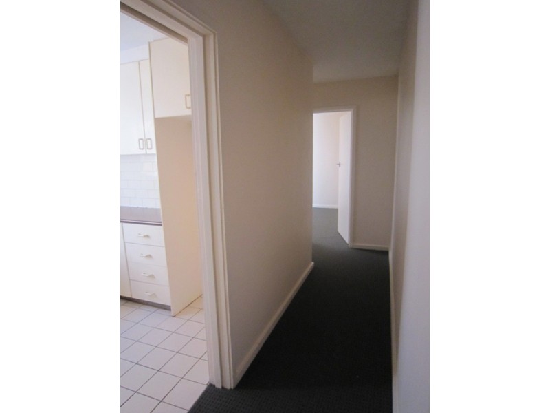 2/44 Gourlay Street, St Kilda East VIC 3183