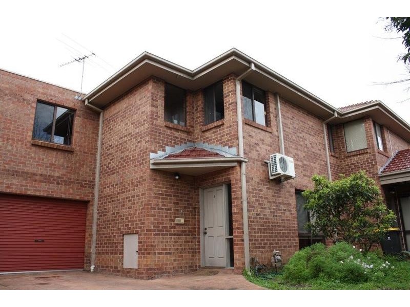 3/8 Fintonia Street, Oakleigh VIC 3166