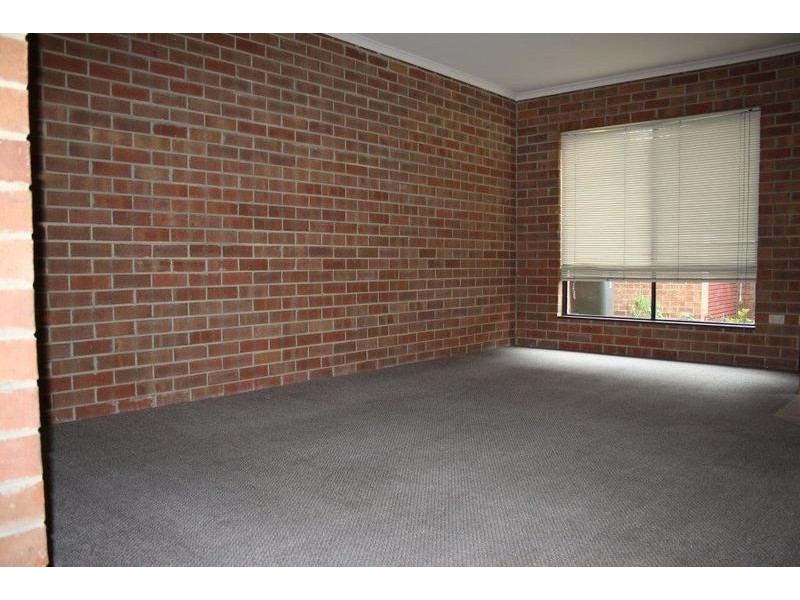 3/8 Fintonia Street, Oakleigh VIC 3166