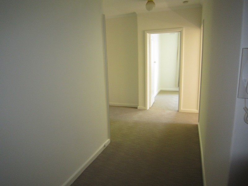 9/28 Docker Street, Elwood VIC 3184