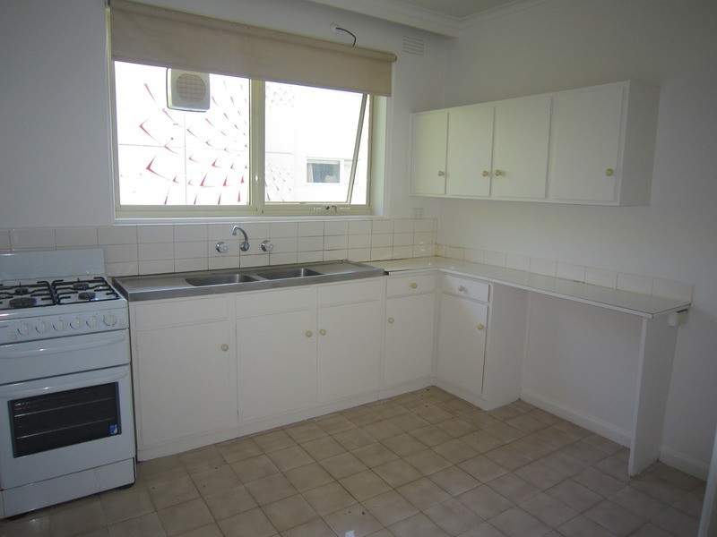 9/28 Docker Street, Elwood VIC 3184