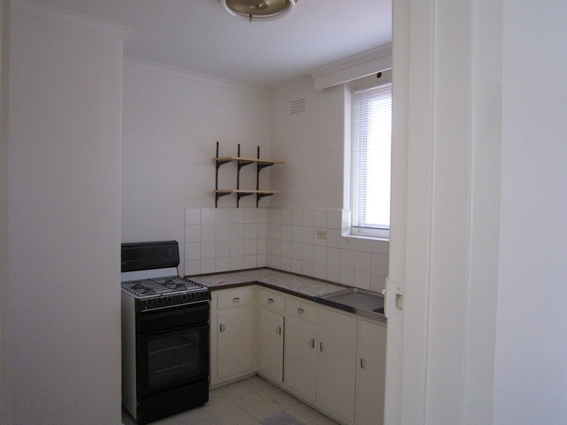 16/93 Glenhuntly Road, Elwood VIC 3184