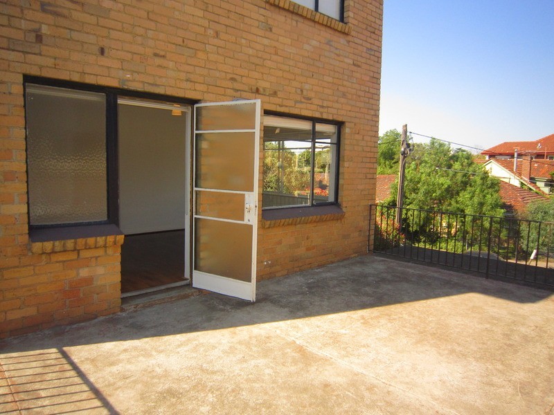 3/4 Newton Court, St Kilda VIC 3182