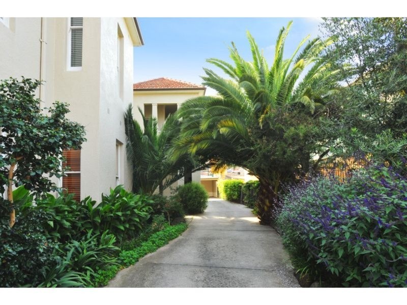 2/94 Hotham Street, St Kilda East VIC 3183