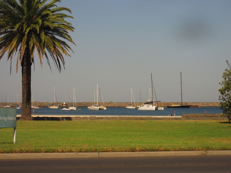 8/318 Beaconsfield Parade, St Kilda VIC 3182