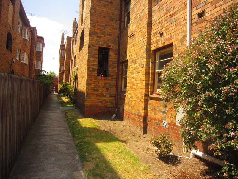 11/40 Barkly Street, St Kilda VIC 3182