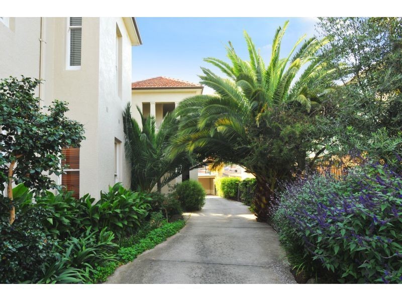 2/94 Hotham Street, St Kilda East VIC 3183