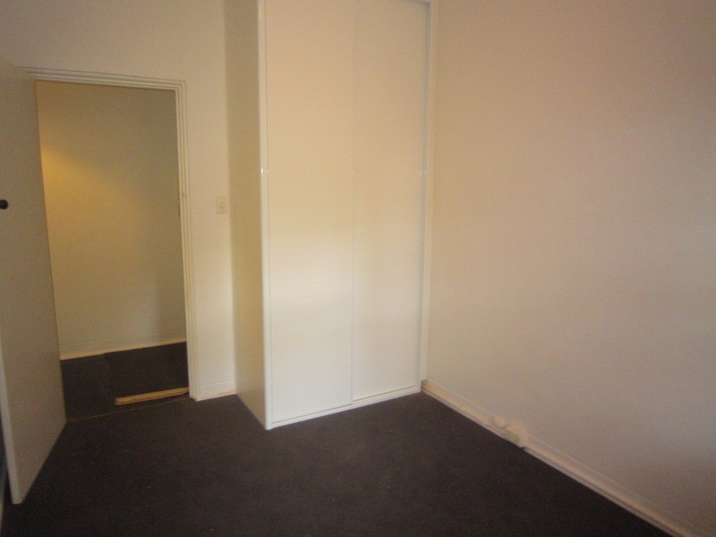 1/4 Church Square, St Kilda VIC 3182