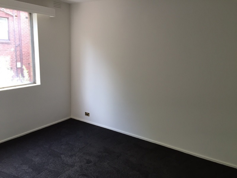 6/16 Robe Street, St Kilda VIC 3182