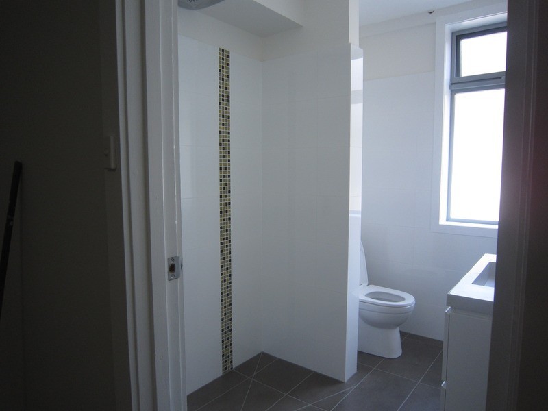 2/4 Burnett Street, St Kilda VIC 3182