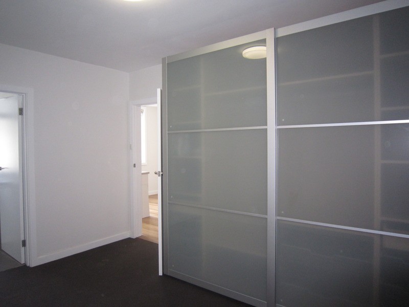 2/4 Burnett Street, St Kilda VIC 3182