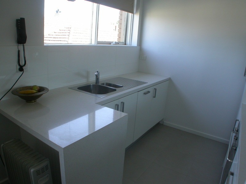 15/61-63 Robe Street, St Kilda VIC 3182