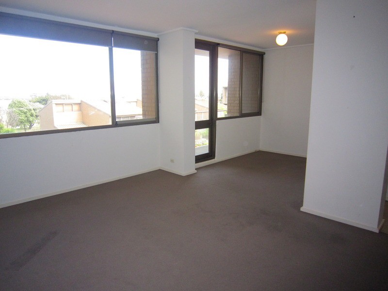 33/343 Beaconsfield Parade, St Kilda VIC 3182