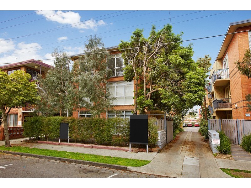 29/23-25 Robe  Street, St Kilda VIC 3182